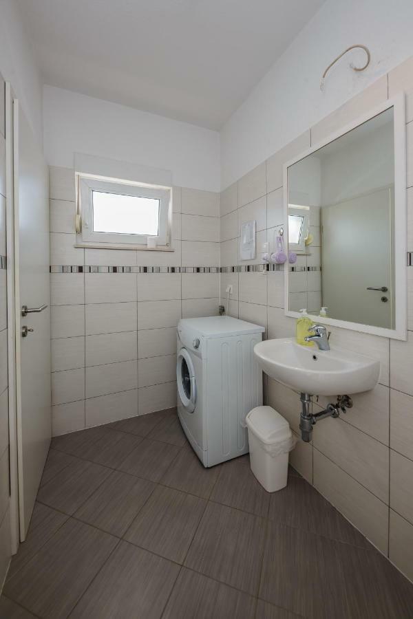 Botic Apartment *