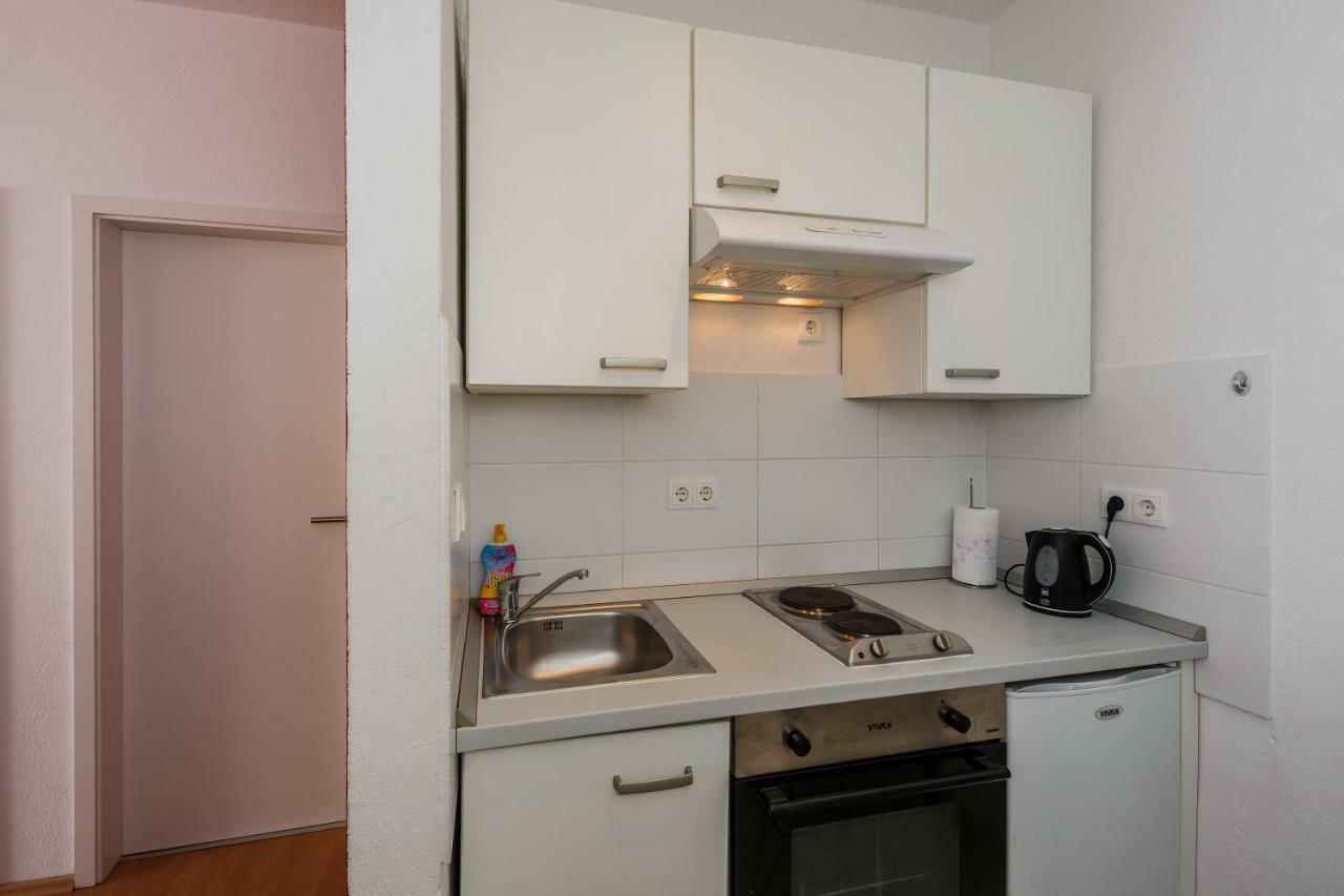 Botic Apartment *